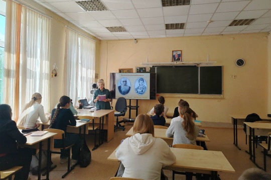 Занятие «Наш светлый солнечный бард»