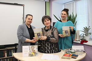 Презентация книги Ольги Шишкиной «Звенящий  умбиликус» фото #3