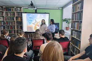 Литературно-поэтический час «Я душу вынес из огня...»  фото #3